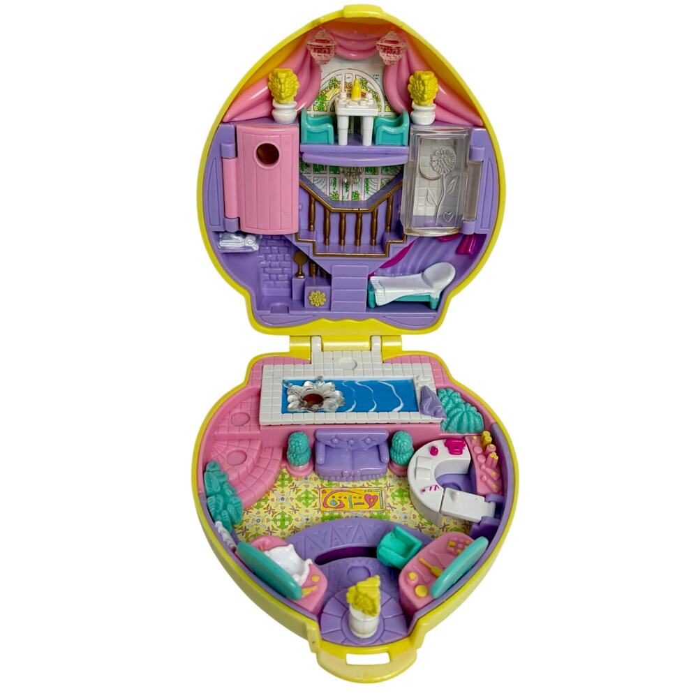 Vintage Bluebird Polly Pocket Stylin' Salon Compact Playset